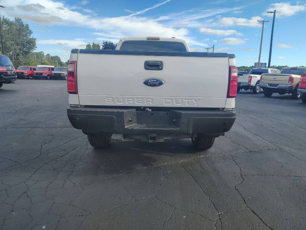 Used 2011 Ford F350 XL w/ PWR Equipment Group AWD/4WD image 6