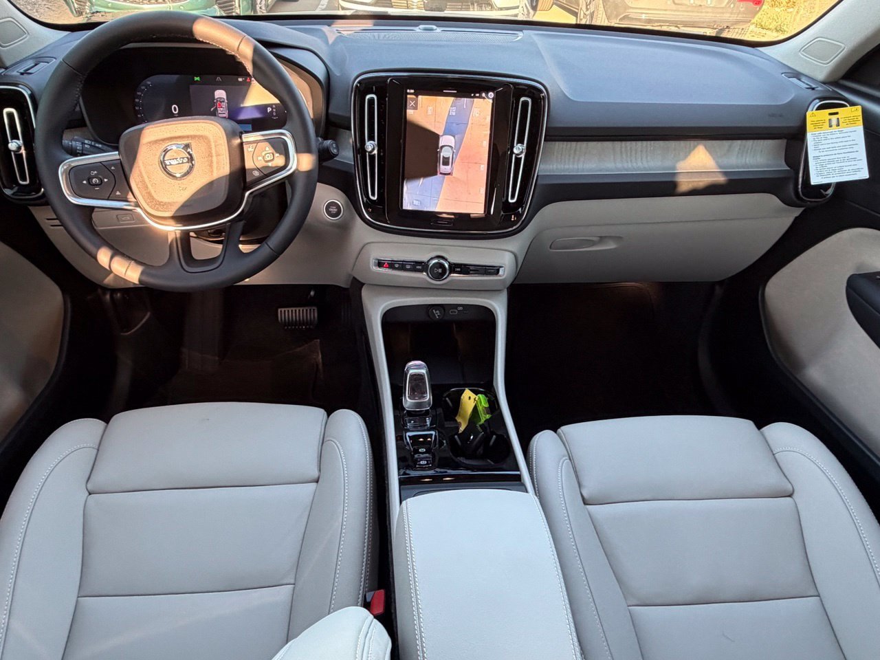 New 2026 Volvo XC40 B5 Plus w/ Protection Package Premier AWD/4WD image 9
