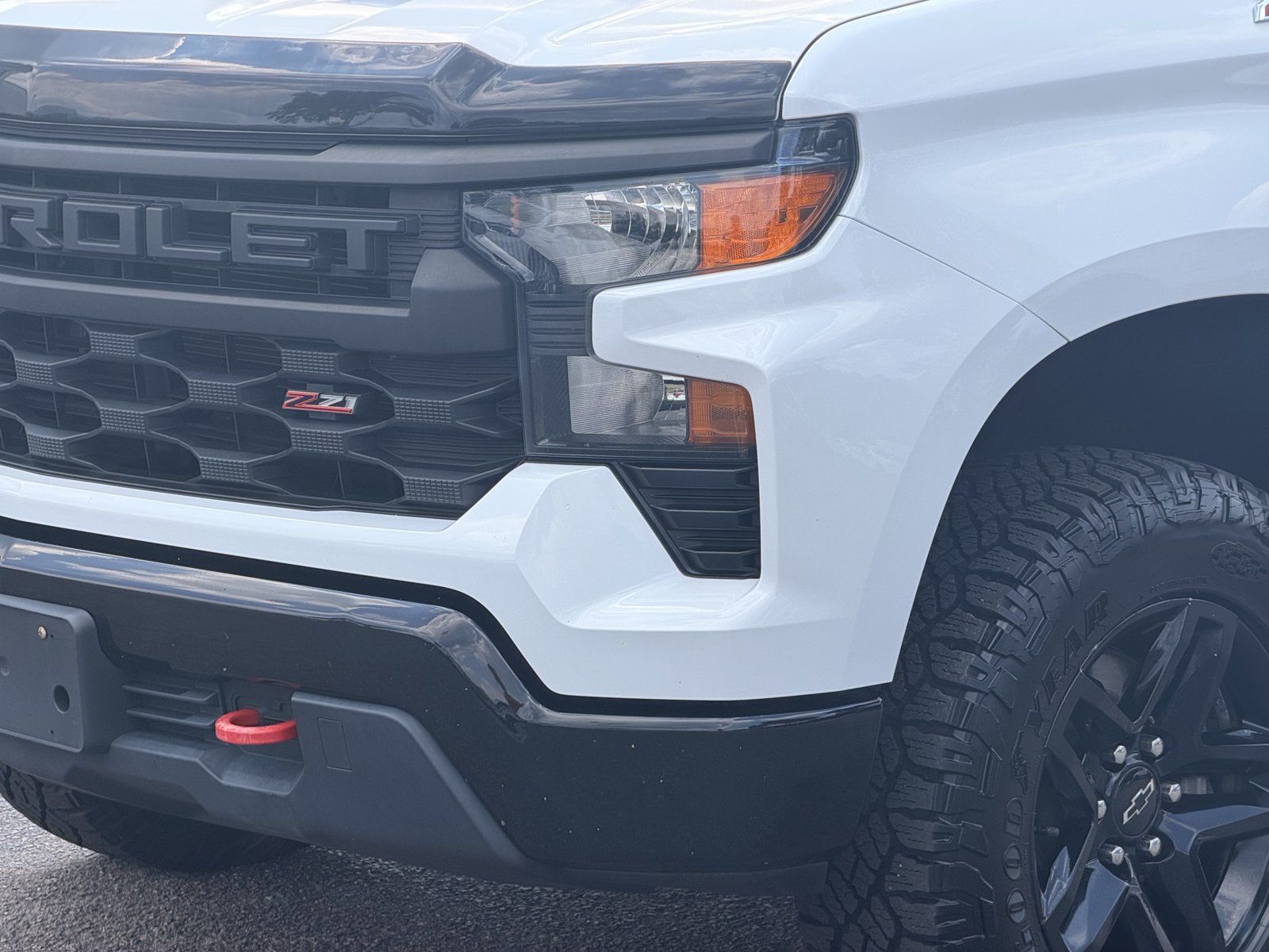 Used 2022 Chevrolet Silverado 1500 Custom Trail Boss w/ LPO, Dark Essentials Package AWD/4WD image 8