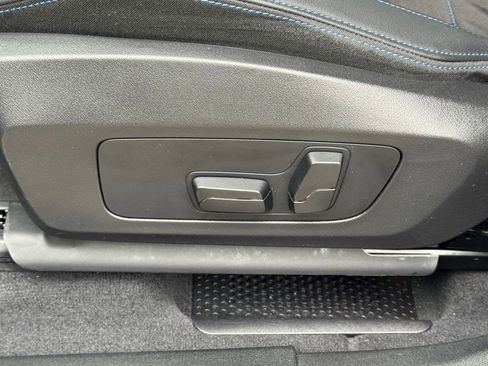 Used 2025 BMW X1 xDrive28i w/ Technology Package image 23