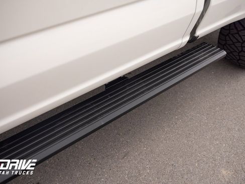 Used 2025 Ford F150 Platinum image 33