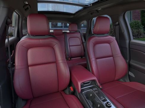 New 2025 Lincoln Corsair Grand Touring w/ Equipment Group 302A AWD/4WD image 10