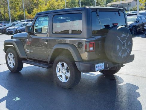 Used 2020 Jeep Wrangler Sport image 5