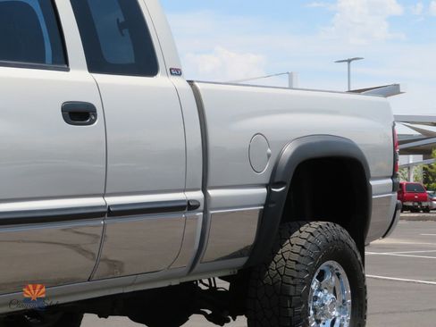 Used 2000 Dodge Ram 2500 Truck 4x4 Quad Cab image 22