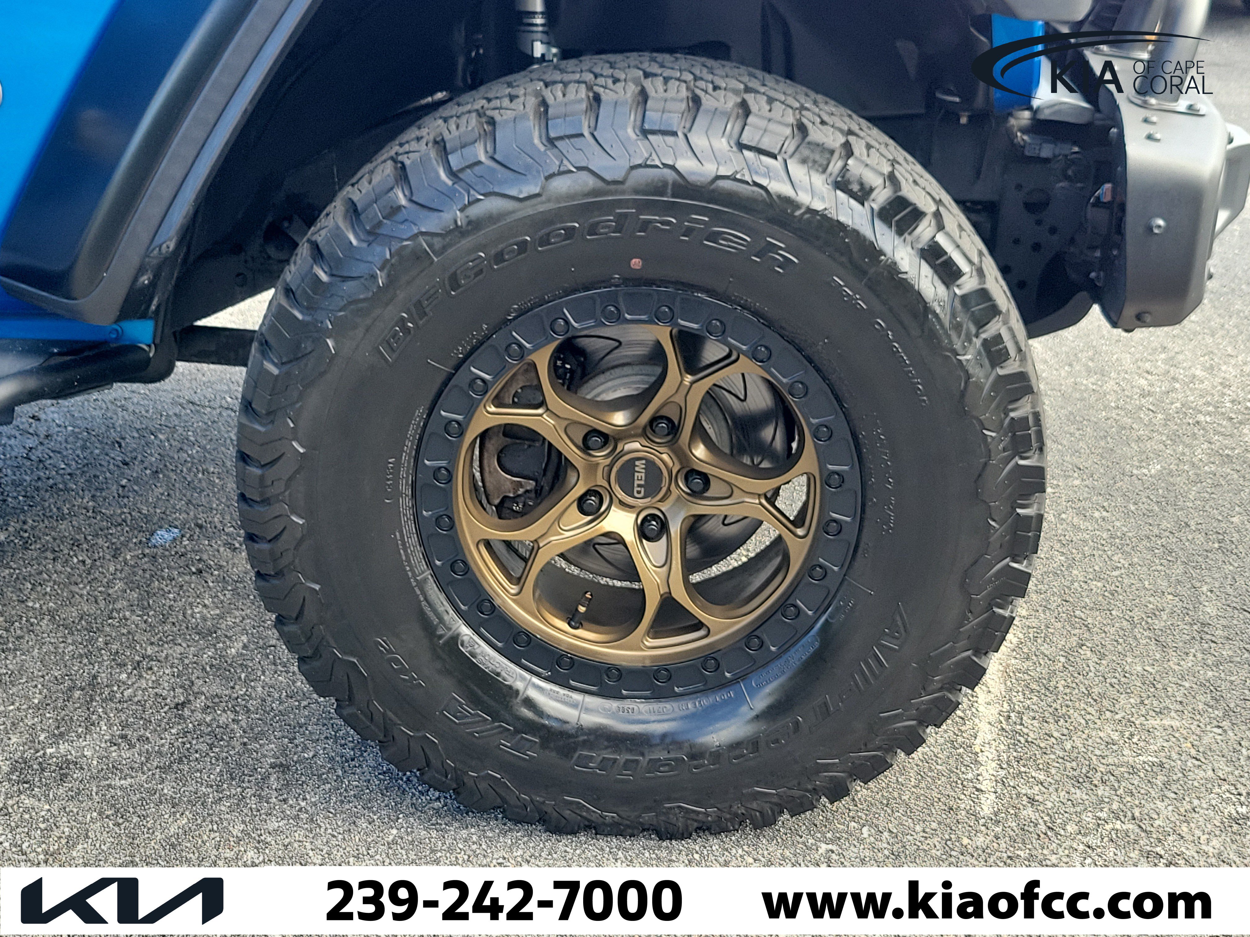 Used 2022 Jeep Wrangler Unlimited Rubicon w/ Trailer Tow Package AWD/4WD image 7