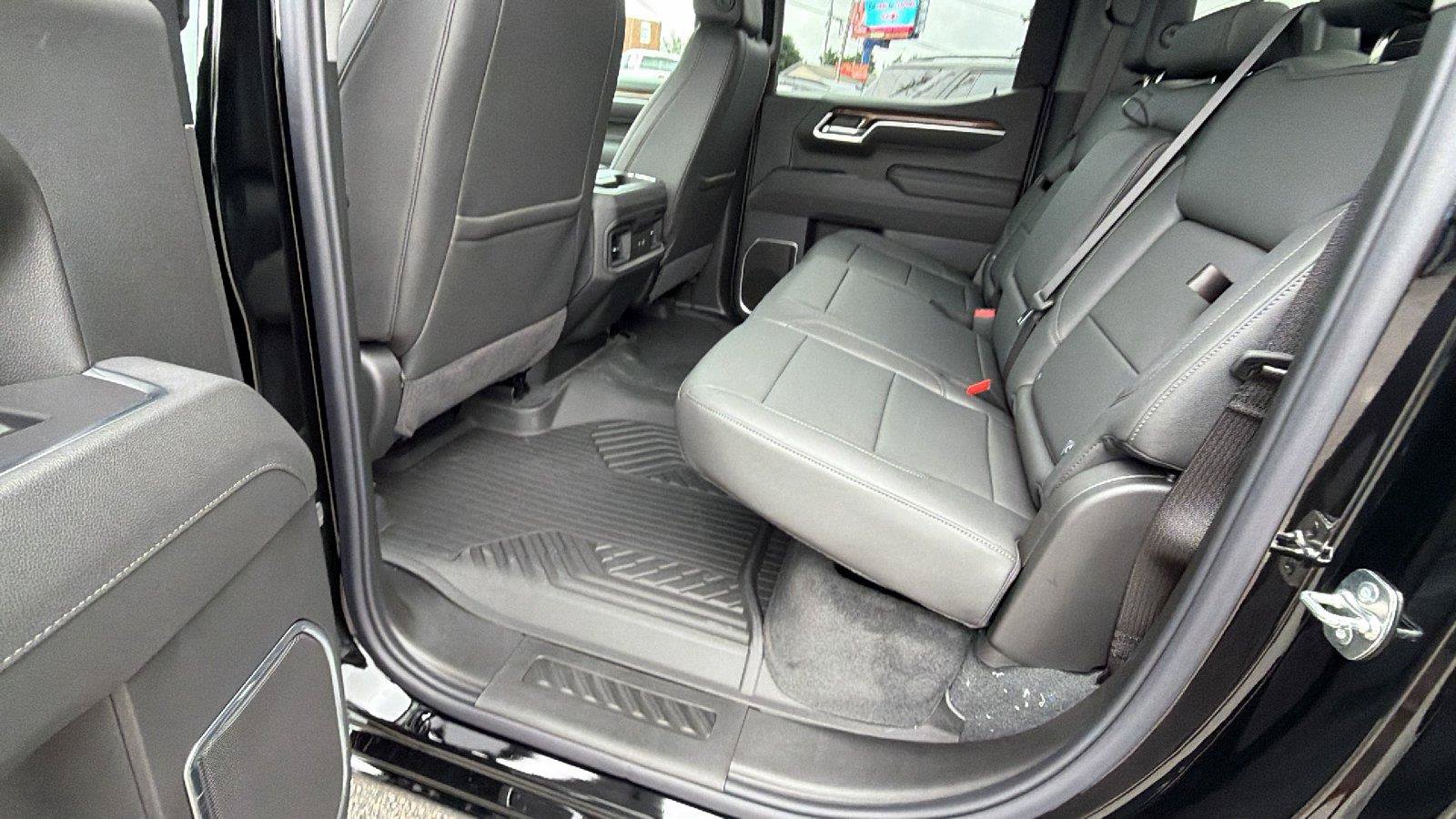 New 2026 Chevrolet Silverado 1500 RST w/ RST All Star Premium Package AWD/4WD image 19