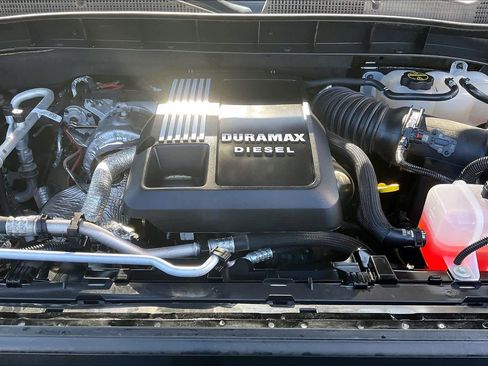 Used 2024 GMC Sierra 1500 AT4 w/ AT4 Premium Package image 30