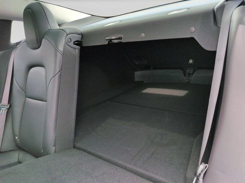 Used 2018 Tesla Model 3 Mid Range RWD image 29