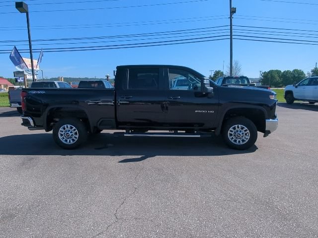 Used 2025 Chevrolet Silverado 2500 LT w/ Convenience Package AWD/4WD image 26