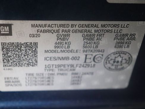 Used 2020 GMC Sierra 2500 AT4 w/ AT4 Preferred Package image 76