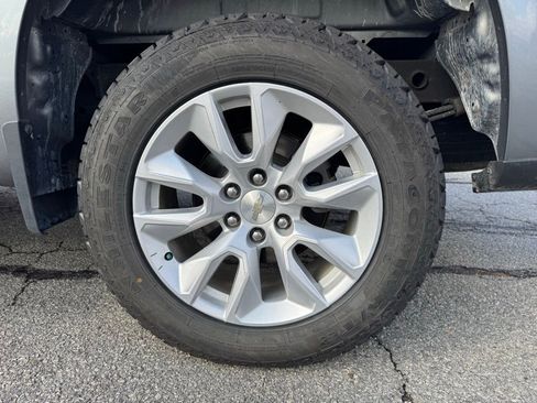 Used 2022 Chevrolet Silverado 1500 Custom w/ Safety Confidence Package image 41