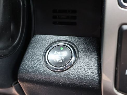 Used 2022 Ford F250 Lariat w/ Lariat Ultimate Package AWD/4WD image 37