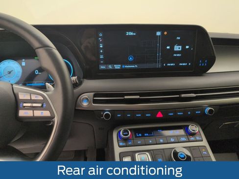 Used 2025 Hyundai Palisade SEL image 22