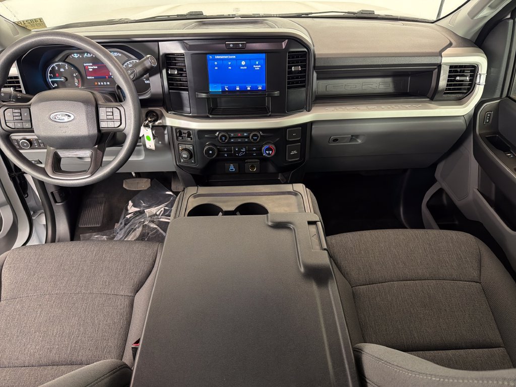 Used 2025 Ford F250 XL w/ STX Appearance Package AWD/4WD image 21