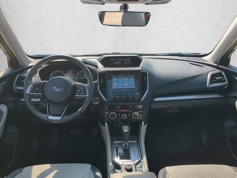 Used 2024 Subaru Forester Premium AWD/4WD image 19