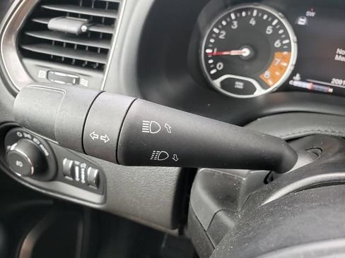 Used 2023 Jeep Renegade Limited w/ Sun/Sound Group AWD/4WD image 29