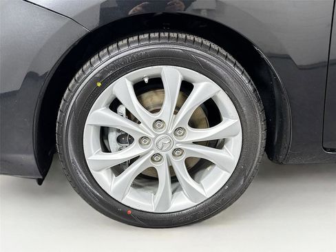 Used 2010 MAZDA MAZDA3 s Sport image 11