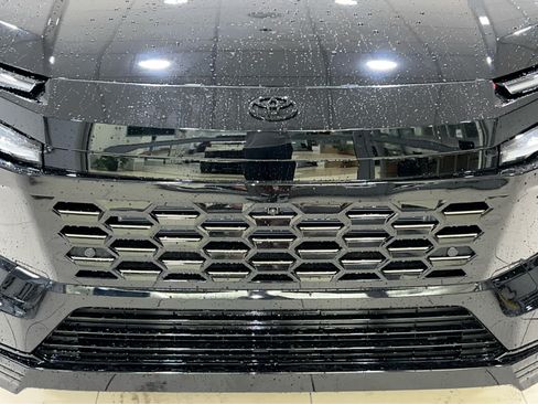 New 2026 Toyota RAV4 XSE AWD/4WD image 4