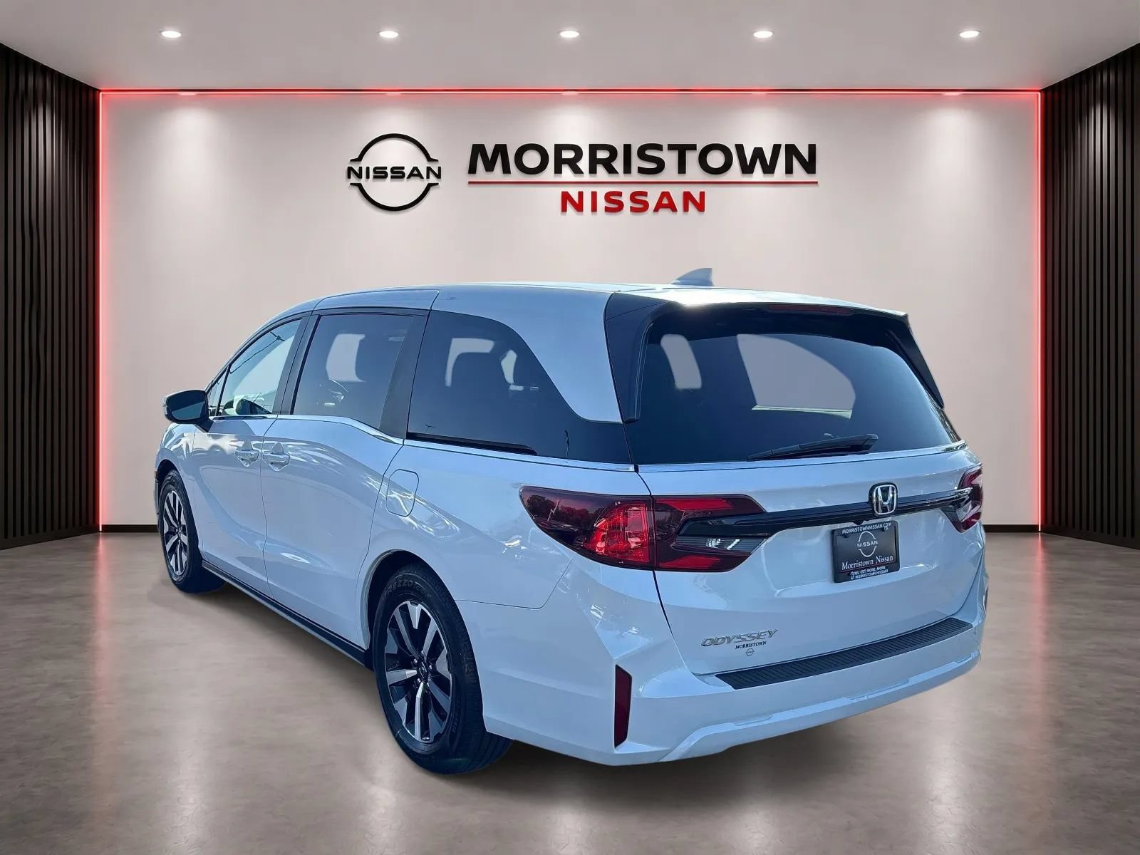 Used 2025 Honda Odyssey EX-L image 5