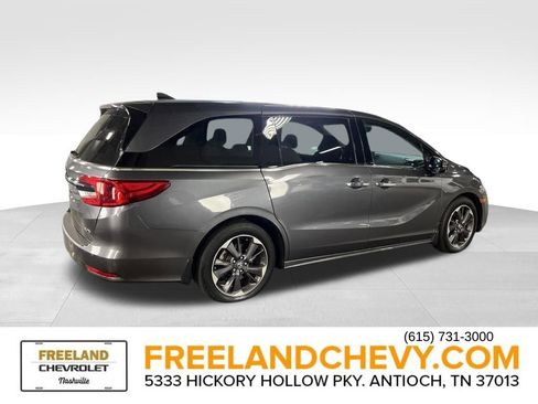 Used 2023 Honda Odyssey Elite image 6