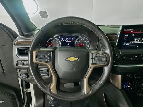 Used 2021 Chevrolet Suburban High Country image 10