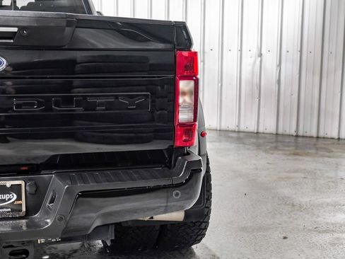 Used 2021 Ford F350 Lariat w/ Lariat Ultimate Package AWD/4WD image 50