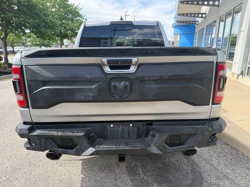Used 2019 RAM 1500 Laramie RWD image 7