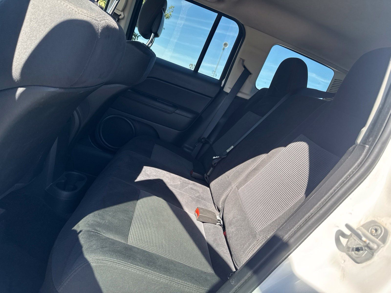 Used 2012 Jeep Patriot Latitude w/ Sun/Sound Group AWD/4WD image 16