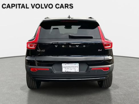 New 2026 Volvo XC40 B4 Plus w/ Protection Package Premier image 4