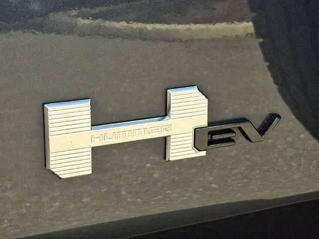 Used 2025 GMC Hummer EV 3X AWD/4WD image 32
