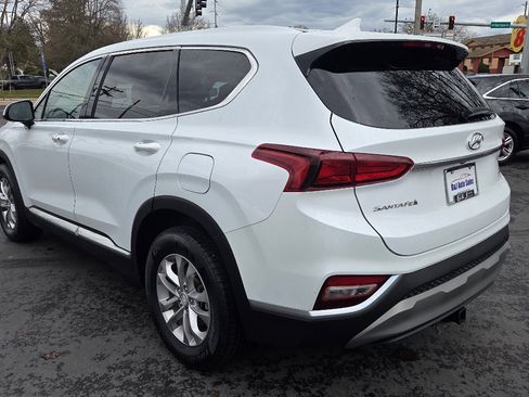 Used 2019 Hyundai Santa Fe SEL image 11