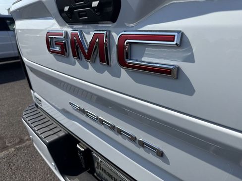 Certified 2024 GMC Sierra 2500 AT4 w/ AT4 Premium Plus Package AWD/4WD image 38