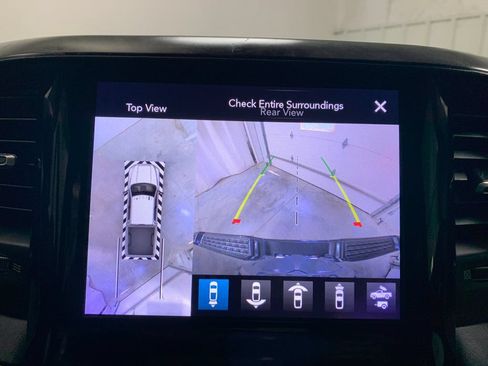 Used 2019 RAM 2500 Big Horn w/ Night Edition AWD/4WD image 29
