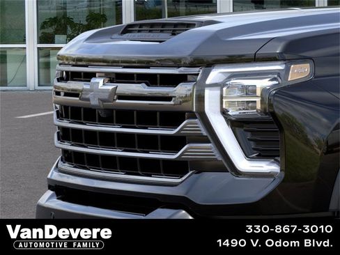 New 2026 Chevrolet Silverado 3500 High Country w/ Midnight Edition image 13