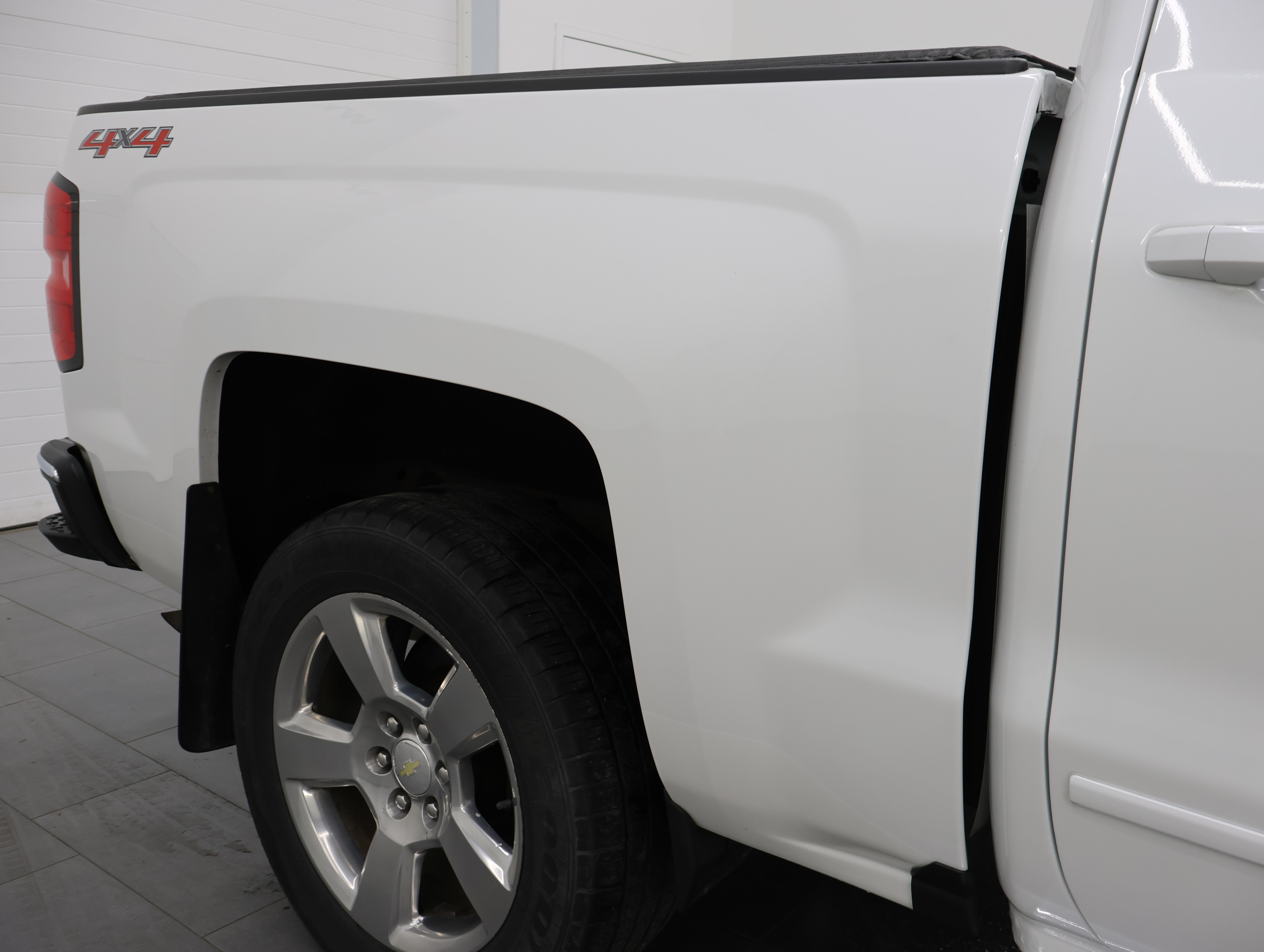 Used 2016 Chevrolet Silverado 1500 LT w/ All Star Edition AWD/4WD image 25