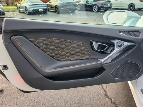 Used 2017 Lamborghini Huracan LP 580-2 image 25