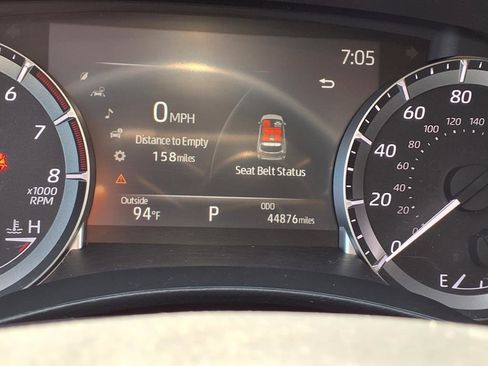 Used 2023 Toyota Highlander LE image 21