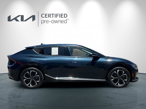 Certified 2023 Kia EV6 Wind RWD image 3