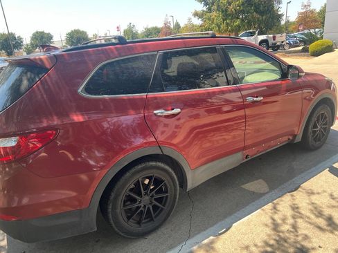 Used 2015 Hyundai Santa Fe GLS w/ Option Group 02 FWD image 4