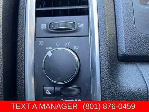 Used 2021 RAM 1500 Classic SLT AWD/4WD image 25