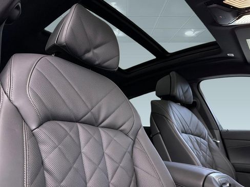 New 2026 BMW X6 xDrive40i image 14