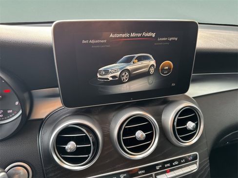 Used 2016 Mercedes-Benz GLC 300 image 12