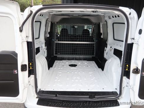 Used 2021 RAM ProMaster City Tradesman SLT image 16