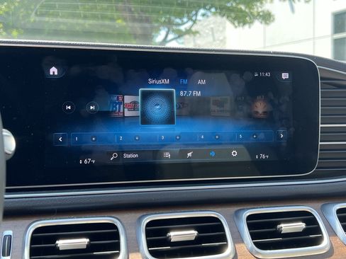 Certified 2020 Mercedes-Benz GLE 450 4MATIC image 25