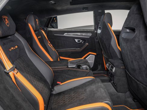 Used 2024 Lamborghini Urus Performante image 24