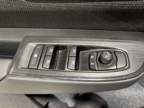 New 2026 Subaru Outback Limited image 9