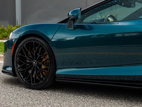 Used 2023 McLaren GT RWD image 22