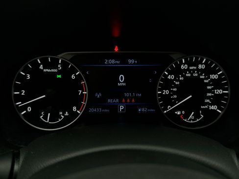 Used 2023 Nissan Altima 2.5 SR FWD image 13