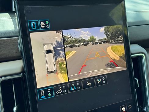 New 2026 GMC Yukon XL Denali Ultimate w/ LPO, Floor Liner Package AWD/4WD image 26