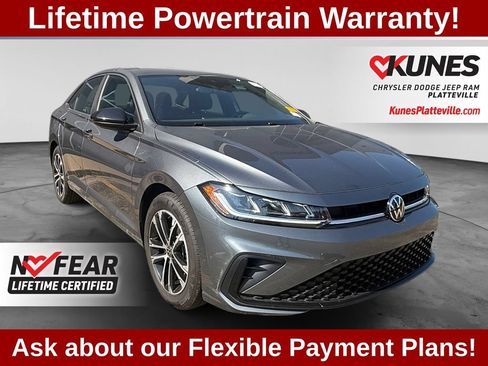 Used 2025 Volkswagen Jetta Sport FWD image 1